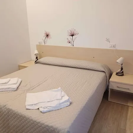 Hotell Anversa 3*